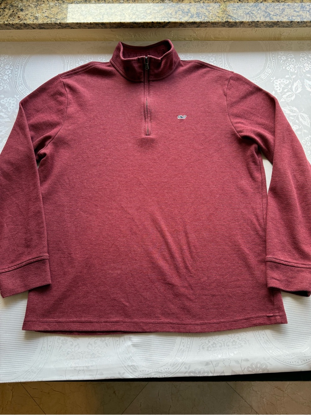 Vineyard Vines Whale Men's Size L Half-Zip Pullover Sweater Sweatshirt Maroon